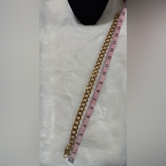 Gold Plated Cuban Necklace- 18 inches - Picture 4 of 7